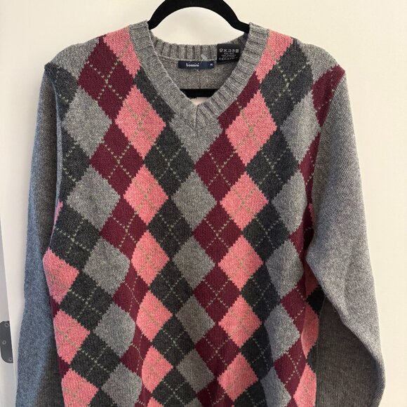 Beautiful Wool Sweater - Picture 1 of 4